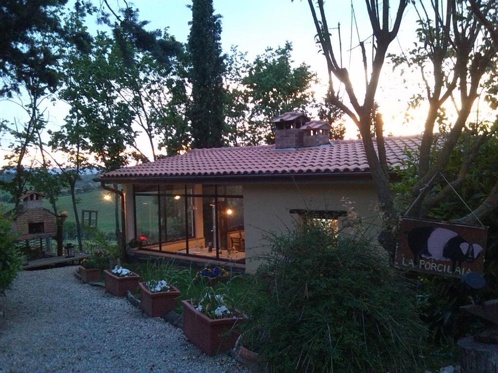 Agriturismo La Terra Valiano Dış mekan fotoğraf